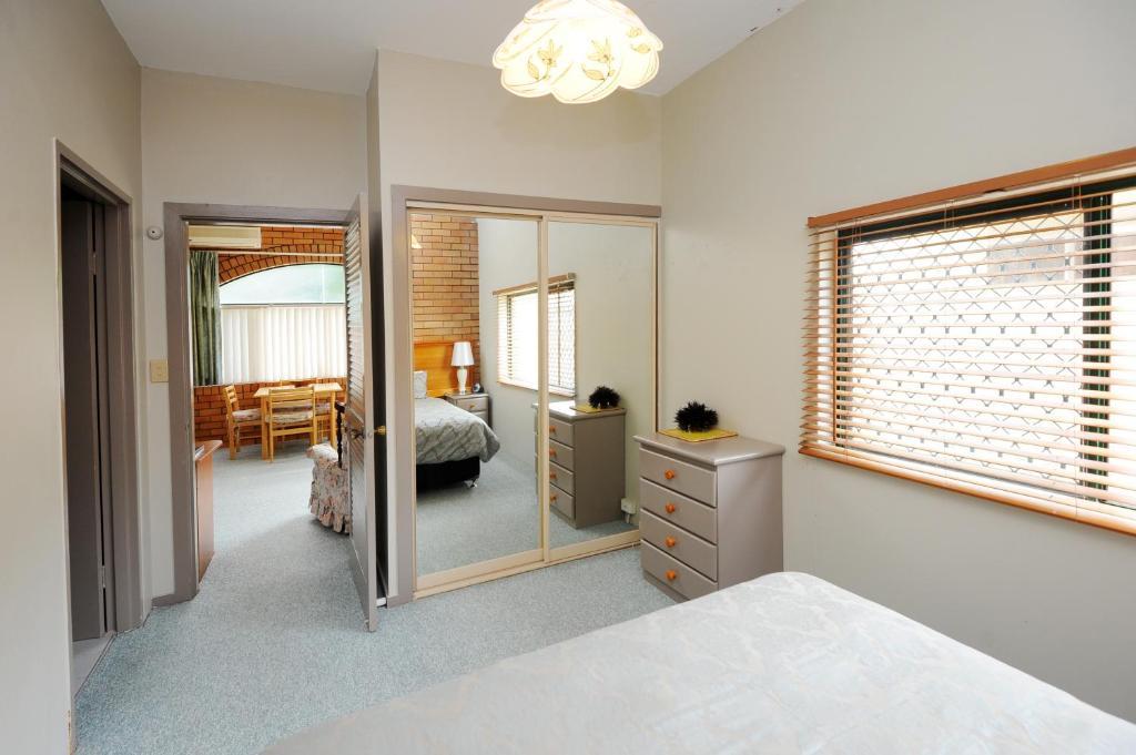 Aparthotel The Tahitian Coffs Harbour Pokoj fotografie